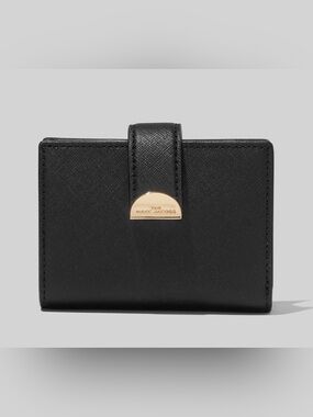 The Marc Jacobs half moon wallet